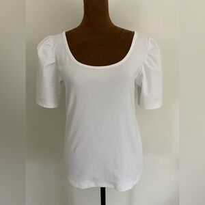 Ann Taylor White Puff Sleeve Scoop Neck Short Sleeve Top